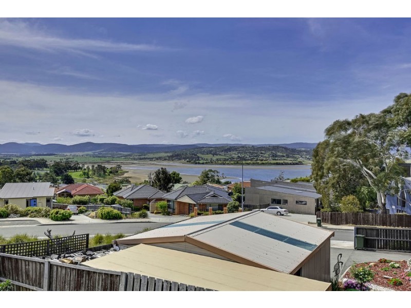 42 Honolulu Street, Midway Point TAS 7171