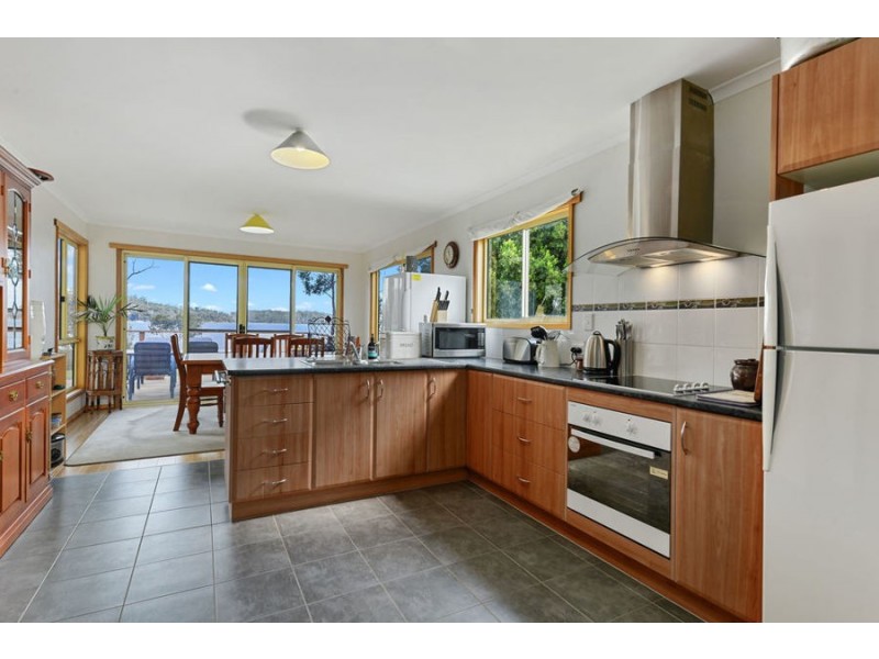 5726 Arthur Highway, Taranna TAS 7180