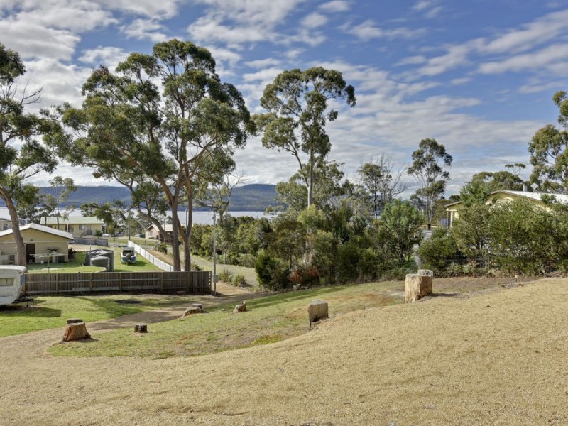 Lot 2 Free Street, White Beach TAS 7184