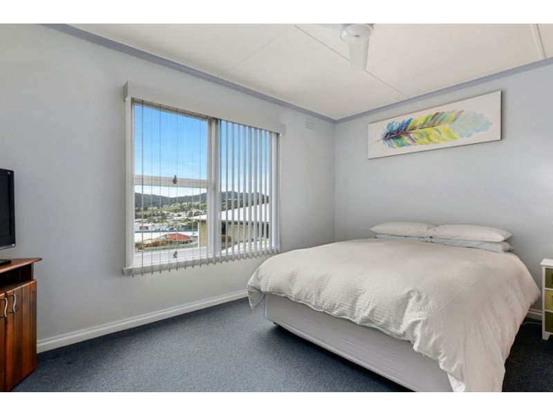 67 Binalong Road, Mornington TAS 7018