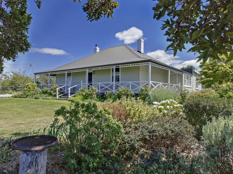 88-90 Arthur Highway, Dunalley TAS 7177