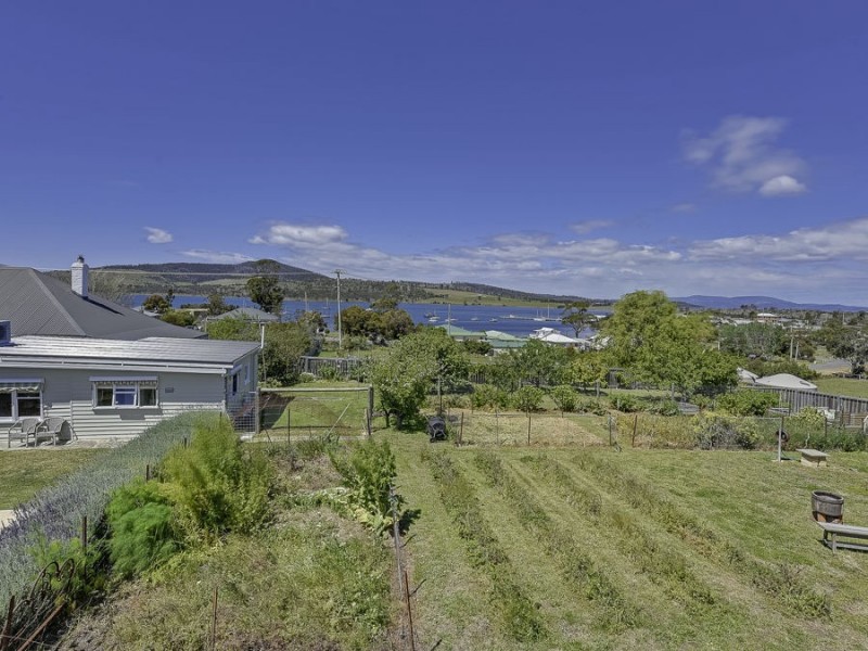 88-90 Arthur Highway, Dunalley TAS 7177