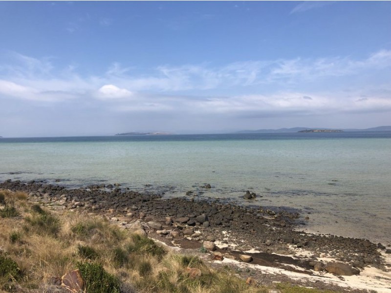 3266 Arthur Highway, Dunalley TAS 7177