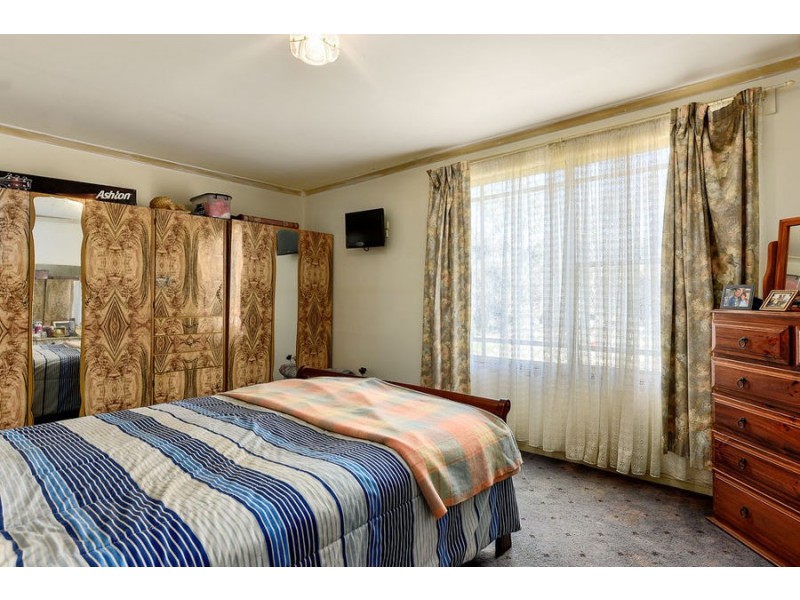 24 Terry Street, Carlton TAS 7173