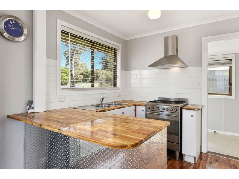 17 Moonar Street, Carlton TAS 7173