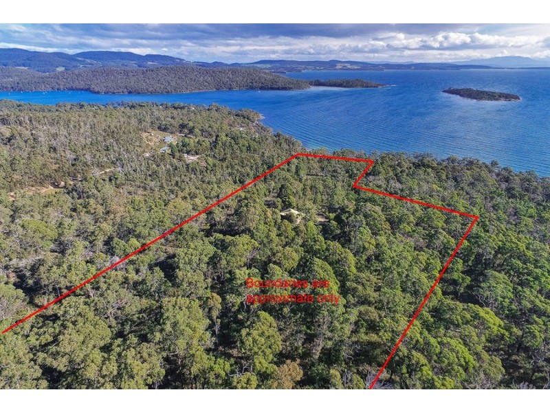 5631 Arthur Highway, Eaglehawk Neck TAS 7179
