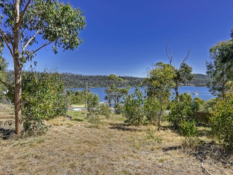 93 Sommers Bay Road, Murdunna TAS 7178
