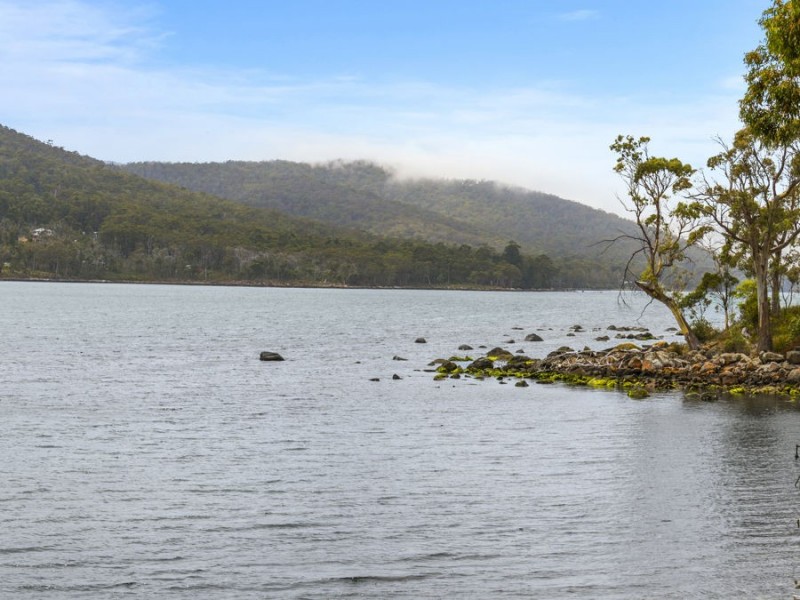 27 Mason Point Rd, Eaglehawk Neck TAS 7179