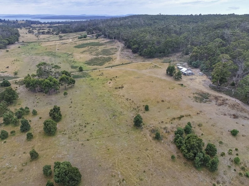 252 Kelletts Road, Sloping Main TAS 7186