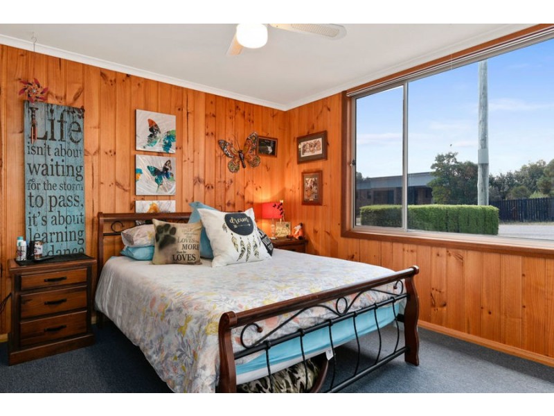 17-19 Mongana Street, Dodges Ferry TAS 7173