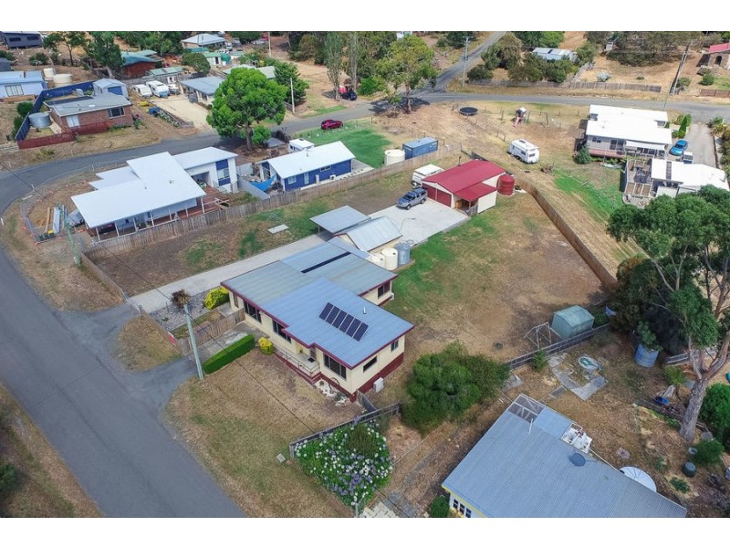 17-19 Mongana Street, Dodges Ferry TAS 7173