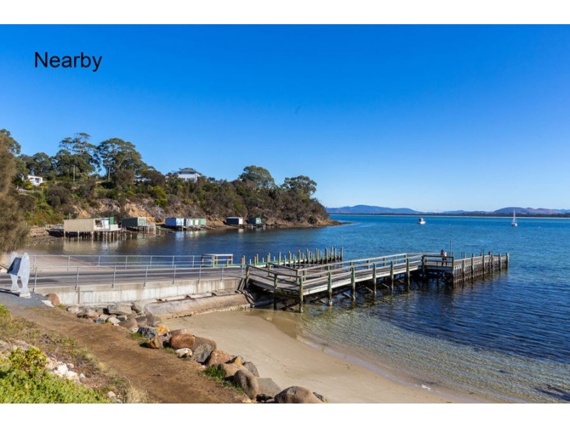 17-19 Mongana Street, Dodges Ferry TAS 7173