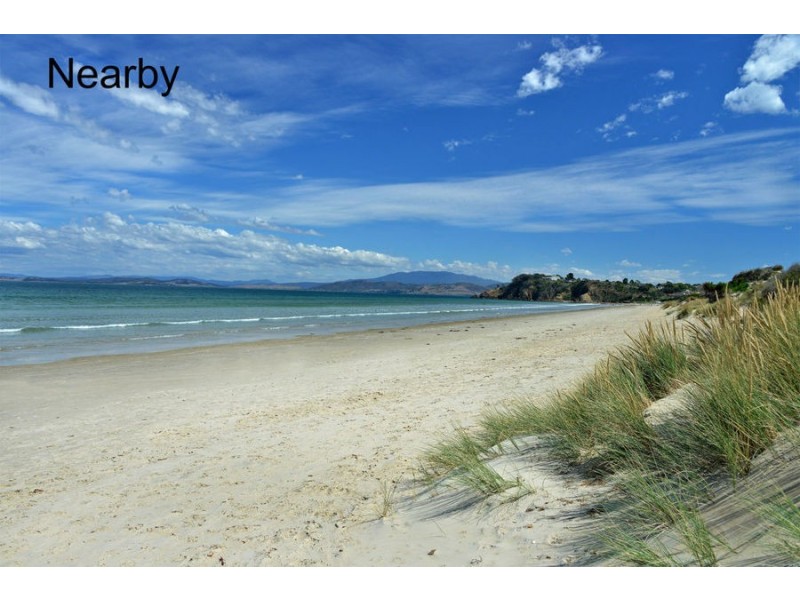 17-19 Mongana Street, Dodges Ferry TAS 7173