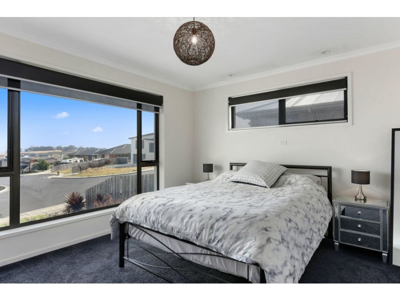 28 Abate Place, Midway Point TAS 7171