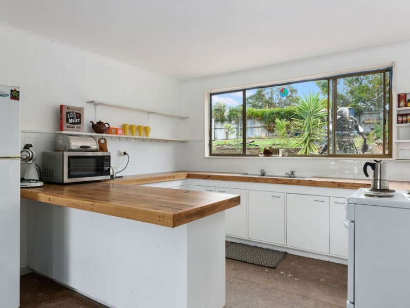 37 Erle Street, Carlton River TAS 7173