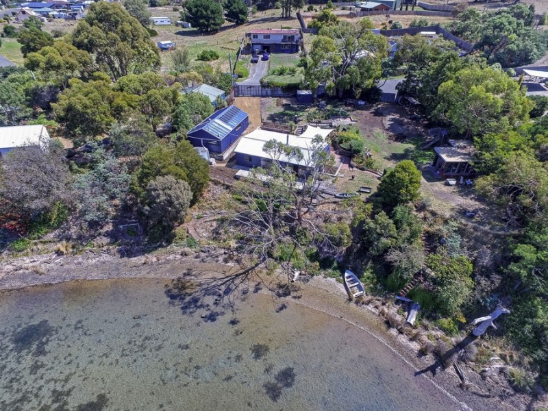 37 Erle Street, Carlton River TAS 7173