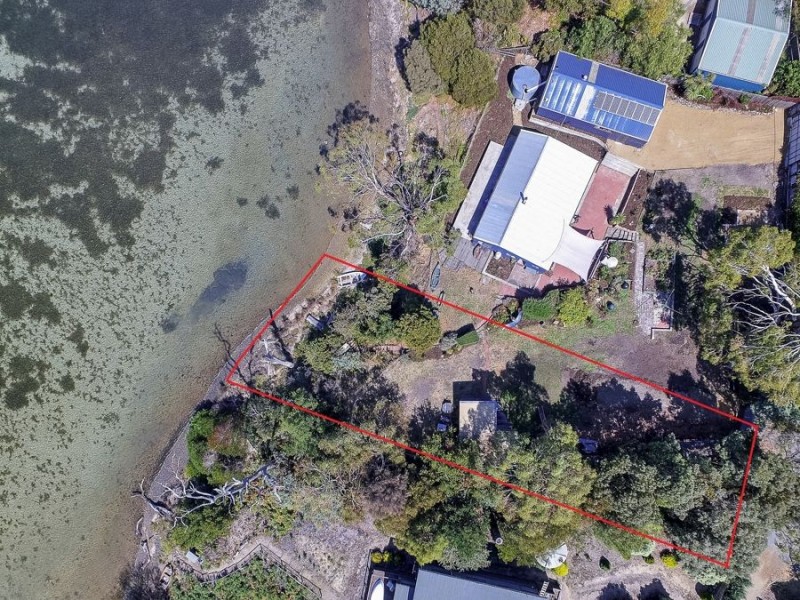 39 Erle Street, Carlton River TAS 7173