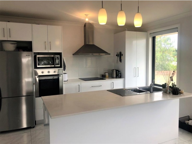 75 Esplanade, Midway Point TAS 7171