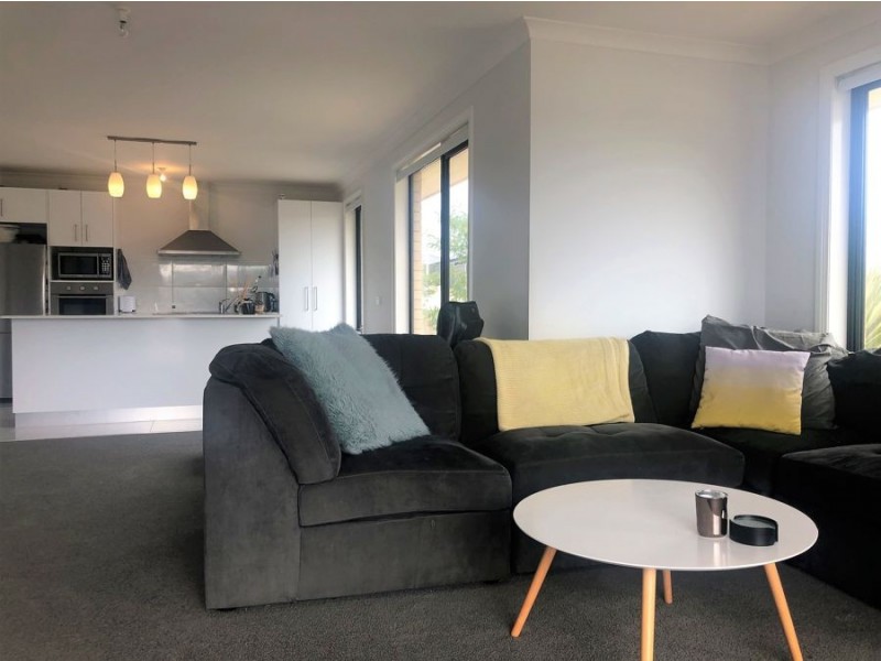 75 Esplanade, Midway Point TAS 7171