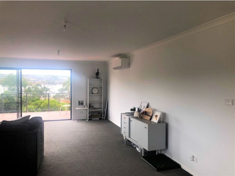 75 Esplanade, Midway Point TAS 7171