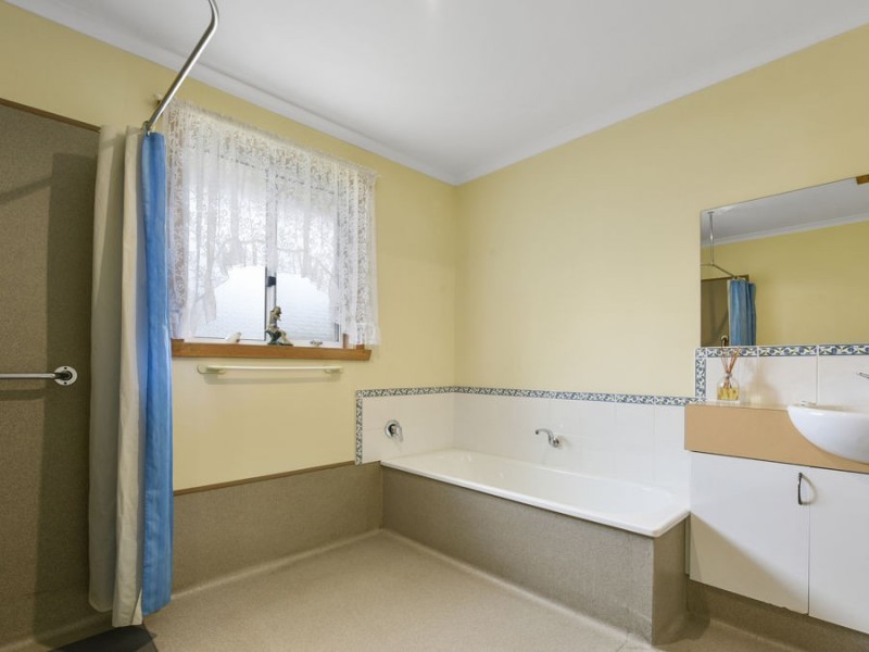 Unit 1/5 Torquay Drive, Sorell TAS 7172