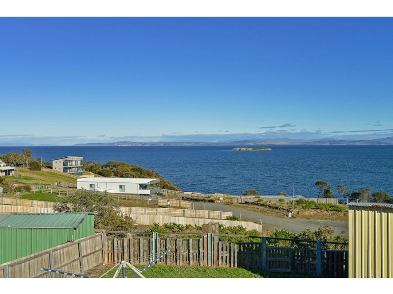 83 Grevillia Street, Primrose Sands TAS 7173