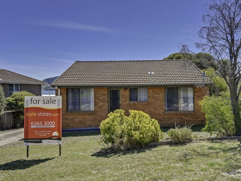 11 McKinly Street, Midway Point TAS 7171