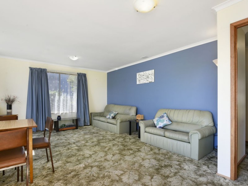 11 McKinly Street, Midway Point TAS 7171