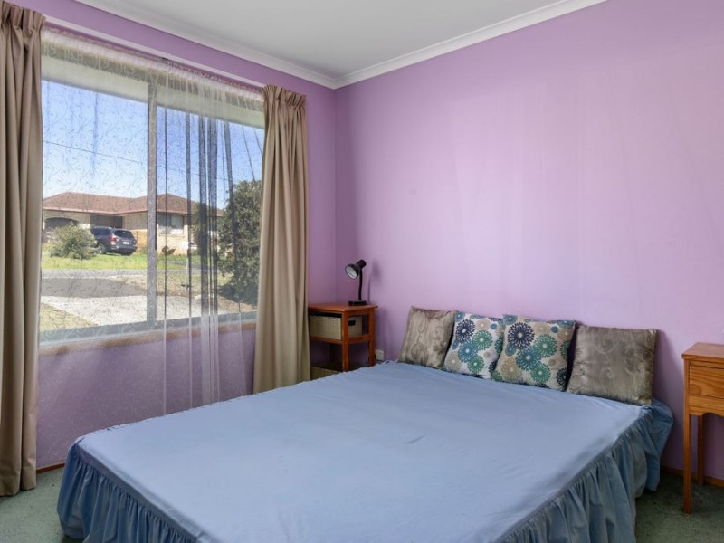 11 McKinly Street, Midway Point TAS 7171