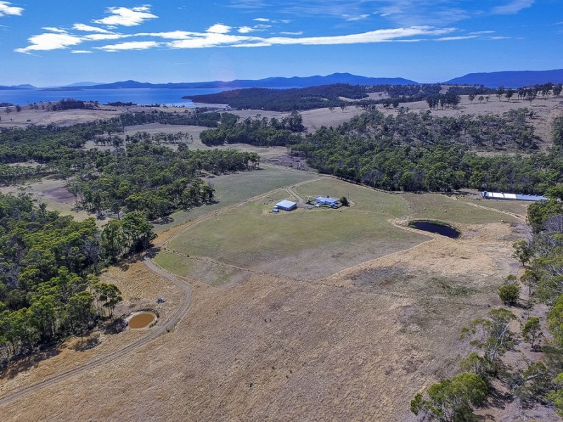144 Hurdle Road, Saltwater River TAS 7186