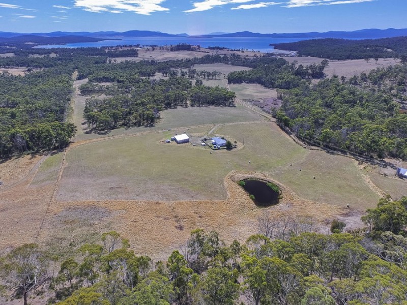 144 Hurdle Road, Saltwater River TAS 7186