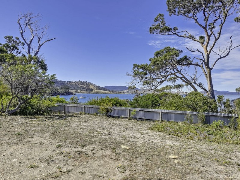 4 Gypsy Place, Primrose Sands TAS 7173