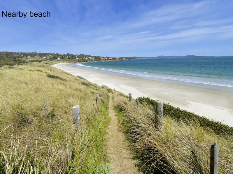 4 Gypsy Place, Primrose Sands TAS 7173