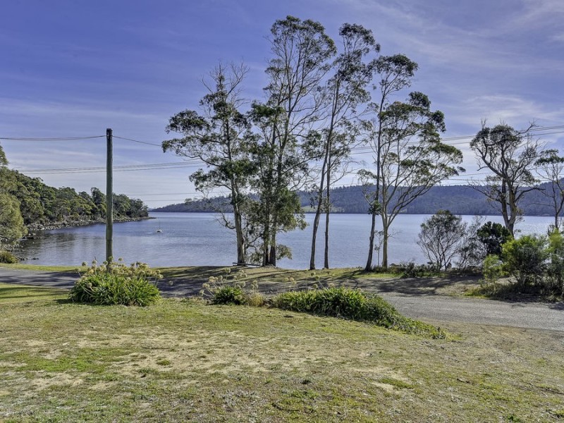 15 Mason Point Road, Eaglehawk Neck TAS 7179