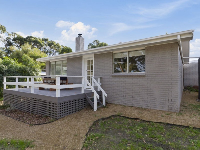 15 Peppermint Drive, White Beach TAS 7184