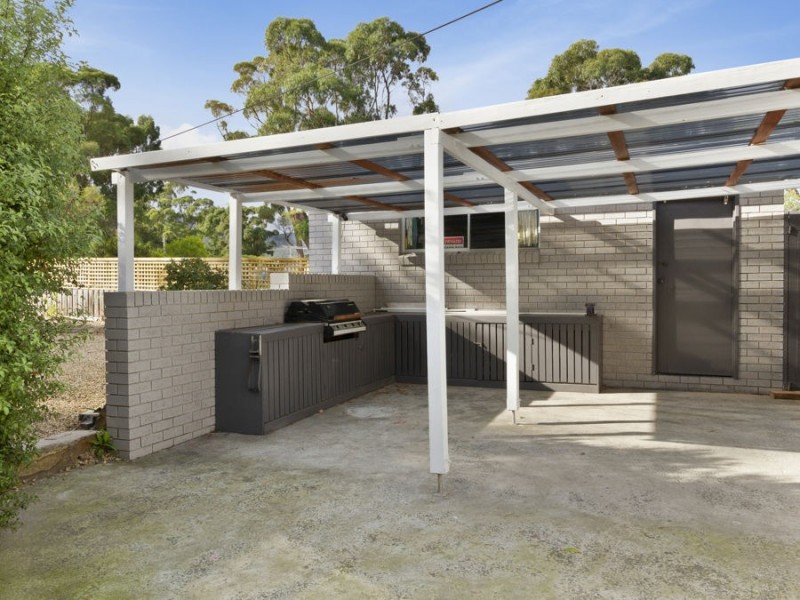 15 Peppermint Drive, White Beach TAS 7184