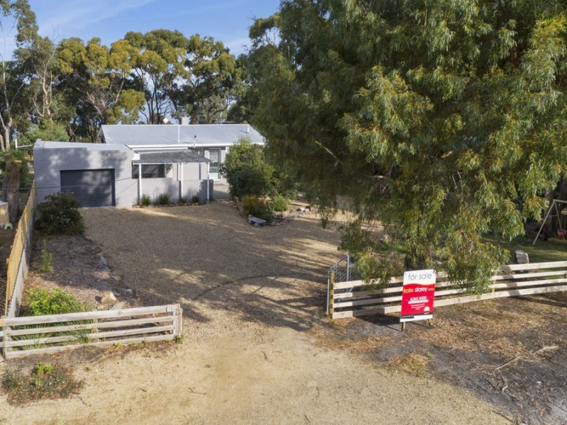 15 Peppermint Drive, White Beach TAS 7184