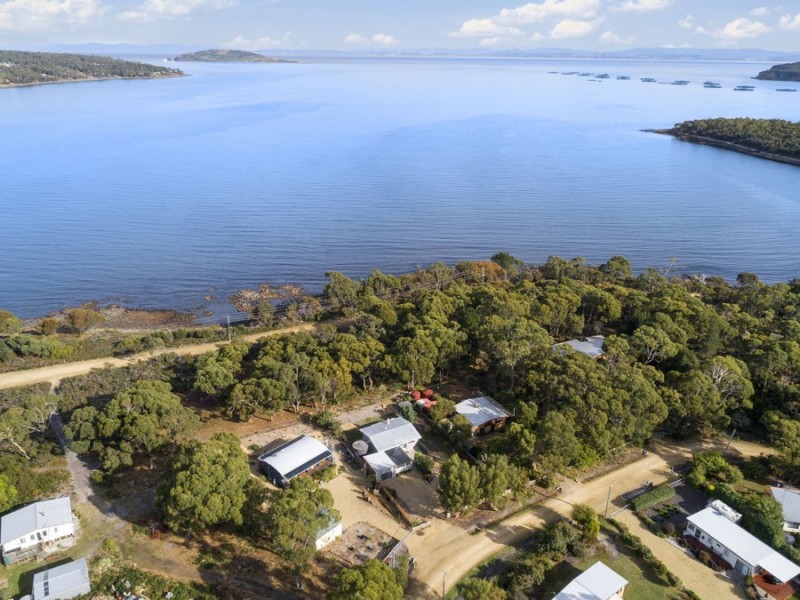 15 Peppermint Drive, White Beach TAS 7184