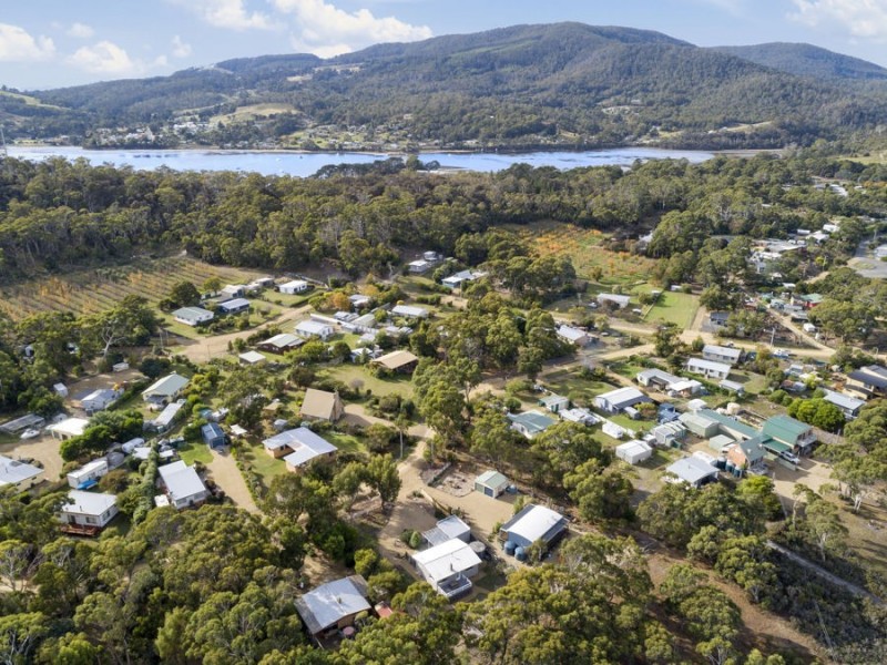 15 Peppermint Drive, White Beach TAS 7184