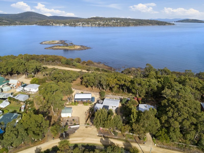 15 Peppermint Drive, White Beach TAS 7184