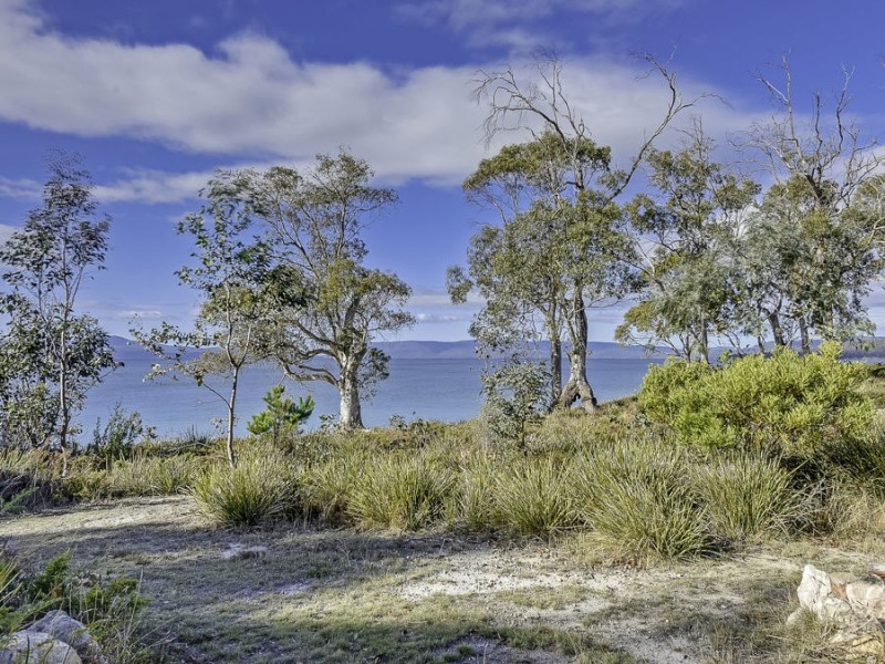 23 Turners Rd, Saltwater River TAS 7186