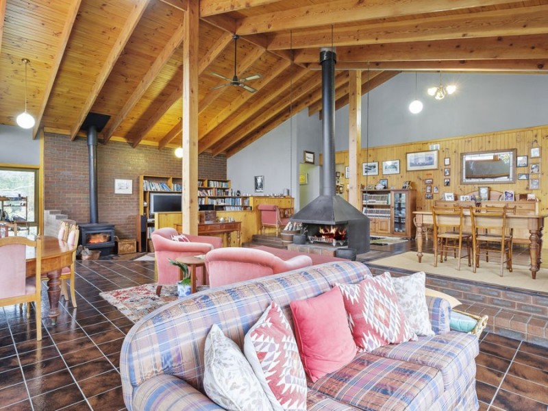 438 Wiggins Road, Wattle Hill TAS 7172
