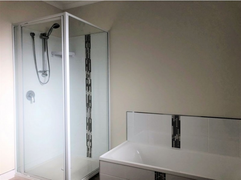 1/10 Roxy Place, Mornington TAS 7018