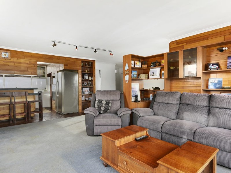 48 Brady Street, Midway Point TAS 7171