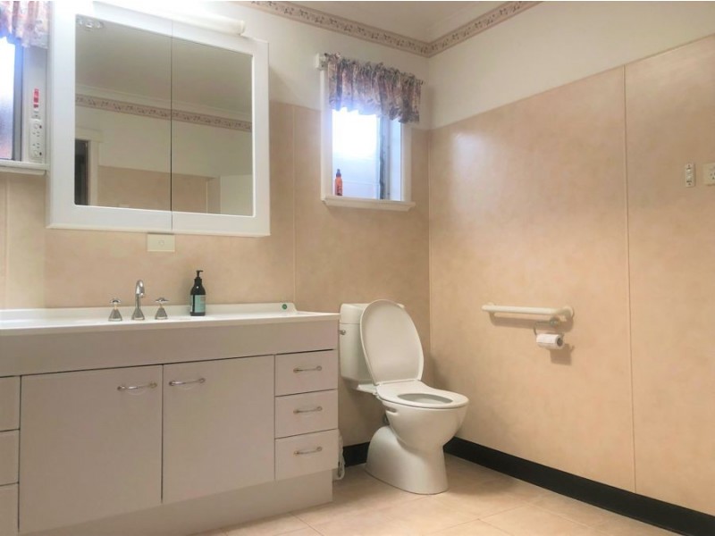 1 Jones Parade, Lewisham TAS 7173