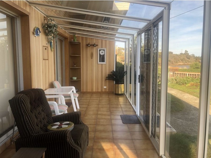 1 Jones Parade, Lewisham TAS 7173