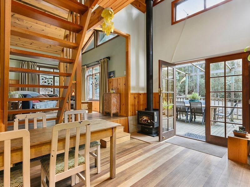 311 Pirates Bay Drive, Eaglehawk Neck TAS 7179