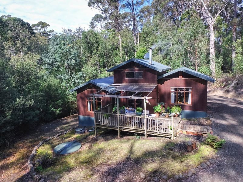 311 Pirates Bay Drive, Eaglehawk Neck TAS 7179
