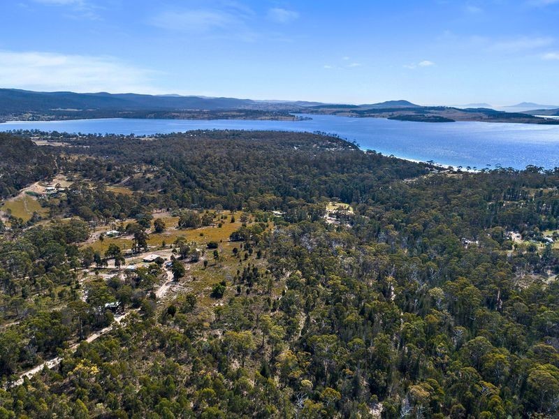 110 Happy Valley Road, Spring Beach TAS 7190