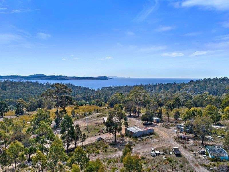110 Happy Valley Road, Spring Beach TAS 7190